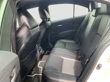 Toyota Corolla Hybrid WxB - U8467