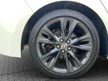 Toyota Corolla Hybrid WxB - U8467