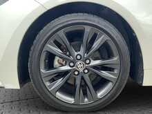 Toyota Corolla Hybrid WxB - U8467