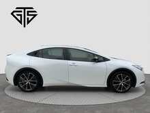 Toyota Prius G - U8471