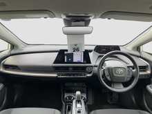 Toyota Prius G - U8471