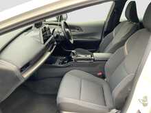 Toyota Prius G - U8471