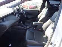 Toyota Corolla Hybrid WxB - U8473