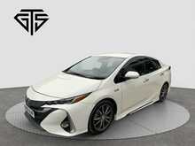 Toyota Prius PHV A - U8477