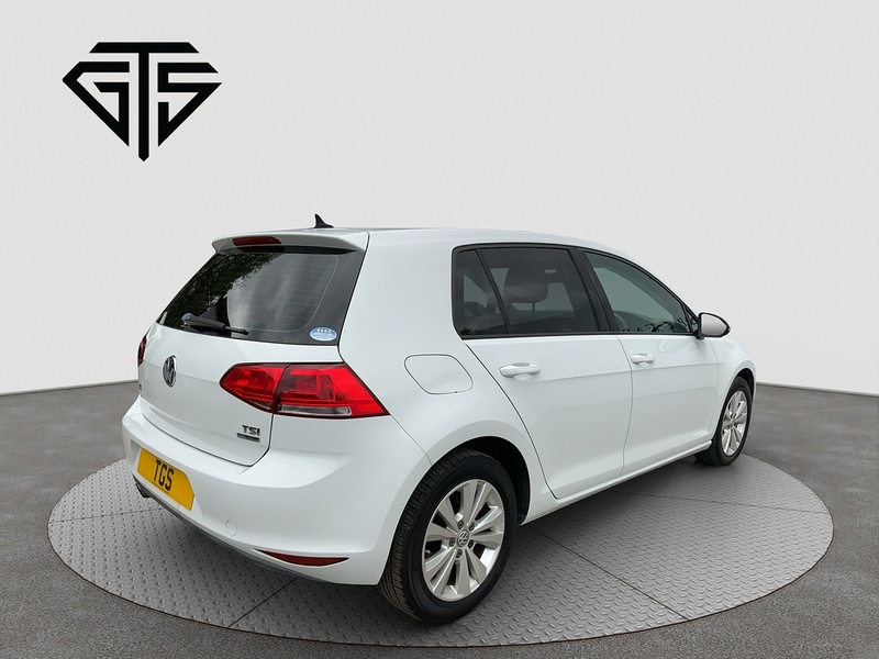 Volkswagen Golf TSI ComfortLine BlueMotionTechnology - U8479