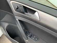 Volkswagen Golf TSI ComfortLine BlueMotionTechnology - U8479