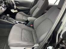 Toyota Corolla VVT-h Icon Tech - U8480