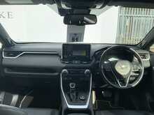 Toyota RAV4 VVT-h Dynamic - U8481