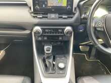 Toyota RAV4 VVT-h Dynamic - U8481