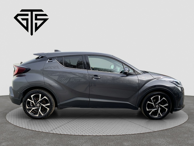 Toyota C-HR VVT-h Design - U8487