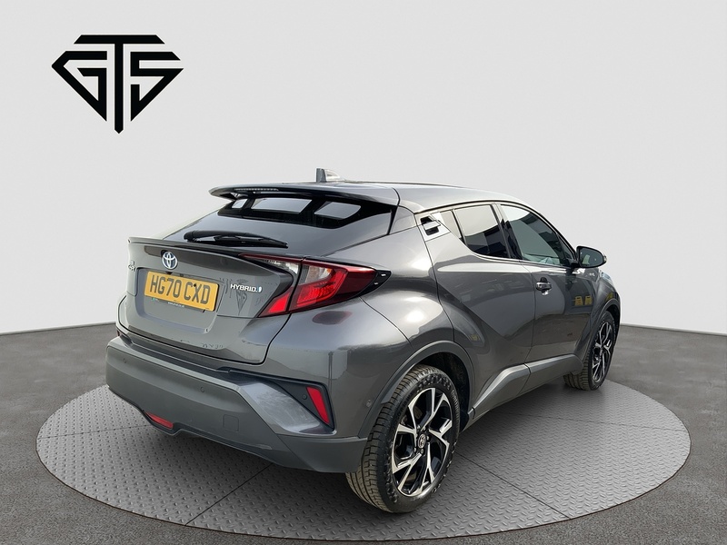 Toyota C-HR VVT-h Design - U8487