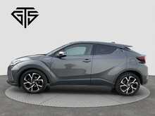 Toyota C-HR VVT-h Design - U8487