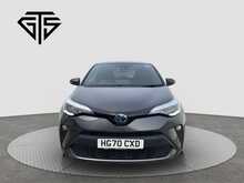 Toyota C-HR VVT-h Design - U8487
