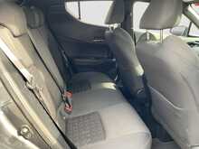 Toyota C-HR VVT-h Design - U8487