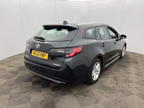 1.8 VVT-h GPF Icon Tech Touring Sports 5dr Petrol Hybrid CVT Euro 6 (s/s) (122 ps)