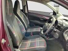 Peugeot 108 VTi PureTech Allure - U8490