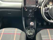 Peugeot 108 VTi PureTech Allure - U8490