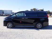 Toyota Alphard ExecutiveLounge S 4WD - U8491