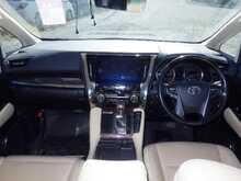 Toyota Alphard ExecutiveLounge S 4WD - U8491