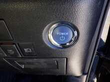 Toyota Alphard ExecutiveLounge S 4WD - U8491