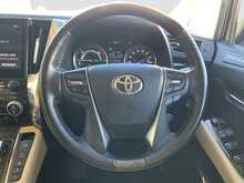 Toyota Alphard ExecutiveLounge S 4WD - U8491