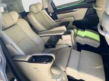 Toyota Alphard ExecutiveLounge S 4WD - U8491