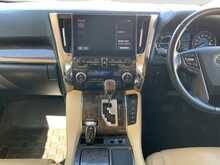 Toyota Alphard ExecutiveLounge S 4WD - U8491