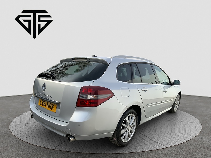 Renault Laguna dCi Dynamique TomTom - U8498