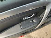 Renault Laguna dCi Dynamique TomTom - U8498