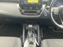 Toyota Corolla VVT-h Icon Tech - U8503