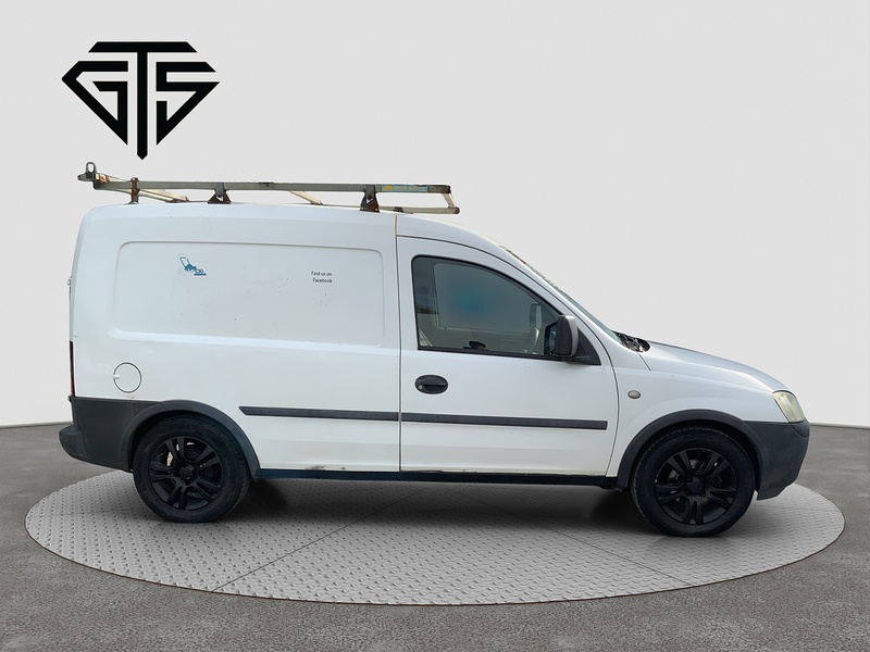 Vauxhall Combo CDTi 1700 - U8518