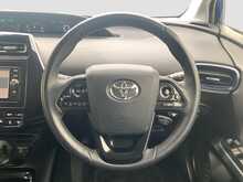 Toyota Prius S SafetyPlus - U8521