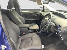Toyota Prius S SafetyPlus - U8521
