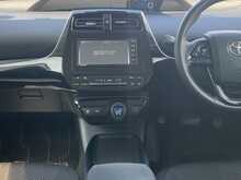 Toyota Prius 	S SafetyPlus2 - U8522