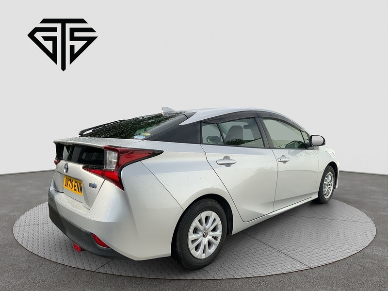 Toyota Prius 	S SafetyPlus2 - U8522