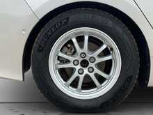 Toyota PRIUS PHV A Premium - U8523