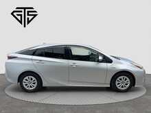 Toyota Prius S SafetyPlus - U8526