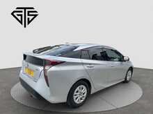 Toyota Prius S SafetyPlus - U8526