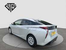 Toyota Prius S SafetyPlus - U8526