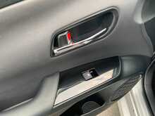Toyota Prius S SafetyPlus - U8526