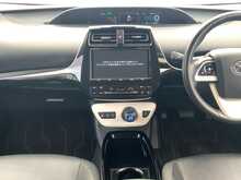 Toyota Prius A Touring-Selection - U8529