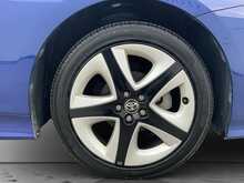 Toyota Prius A Touring-Selection - U8529