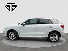 Audi Q2 TFSI CoD S line - U8531
