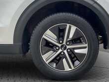 Kia Niro GDi 2 - U8533