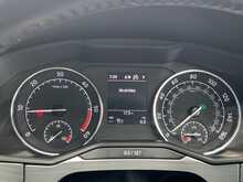 Skoda Superb TDI SE Technology - U8541