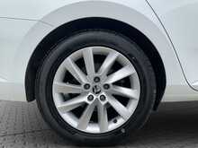 Skoda Superb TDI SE Technology - U8541