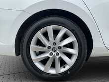 Skoda Superb TDI SE Technology - U8541