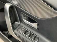 Mercedes-Benz A Class A200d Sport - U8542