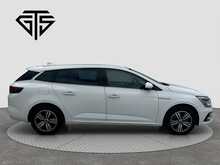 Renault Megane E-TECH Iconic - U8543