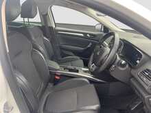 Renault Megane E-TECH Iconic - U8543
